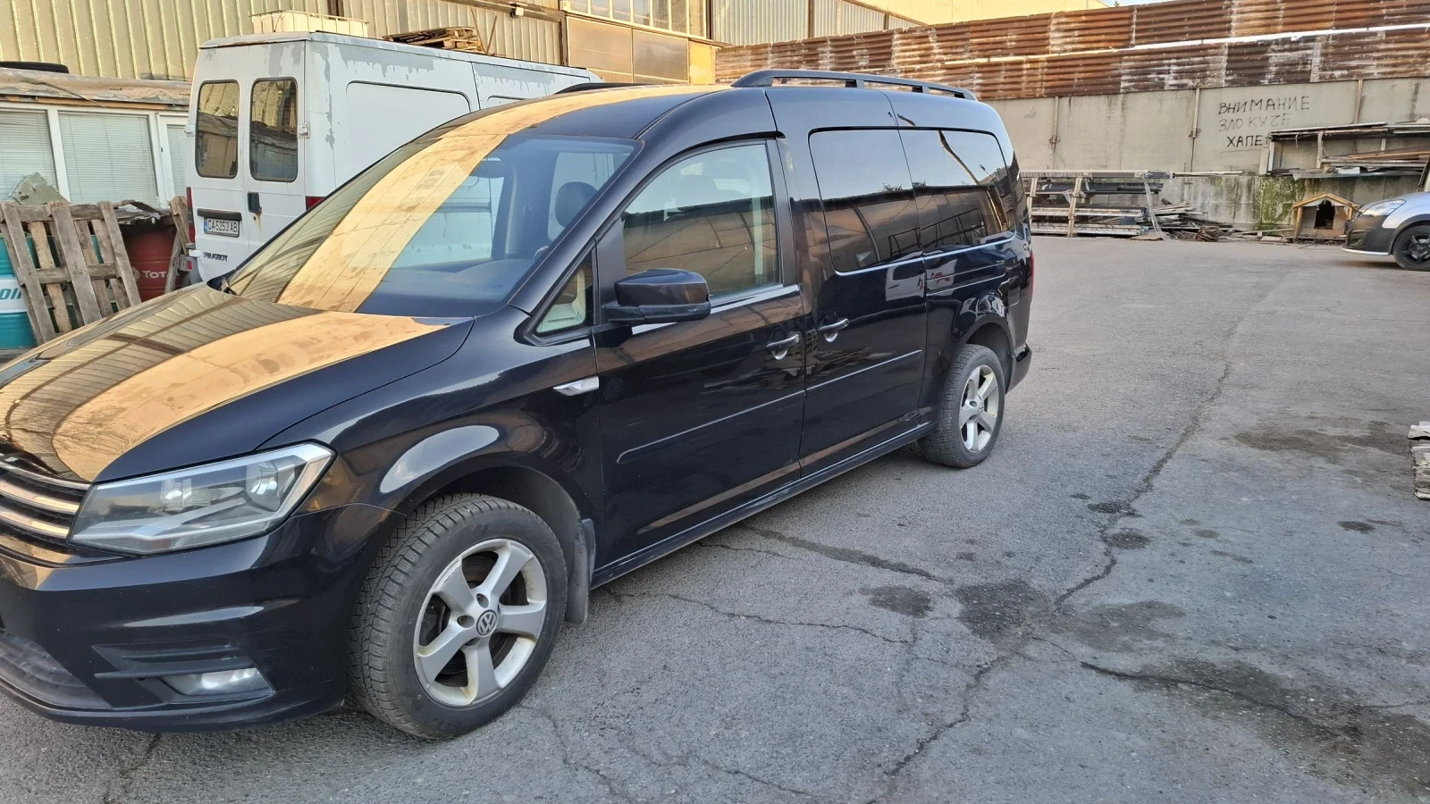 VW Caddy Инвалидна рампа - изображение 3