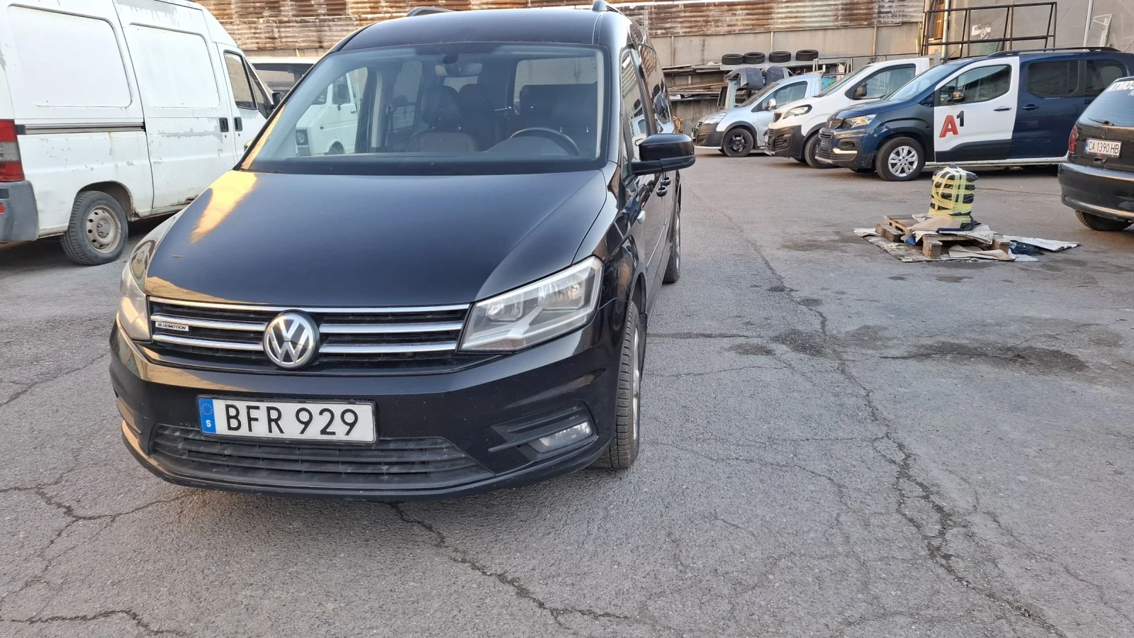 VW Caddy Инвалидна рампа - изображение 2