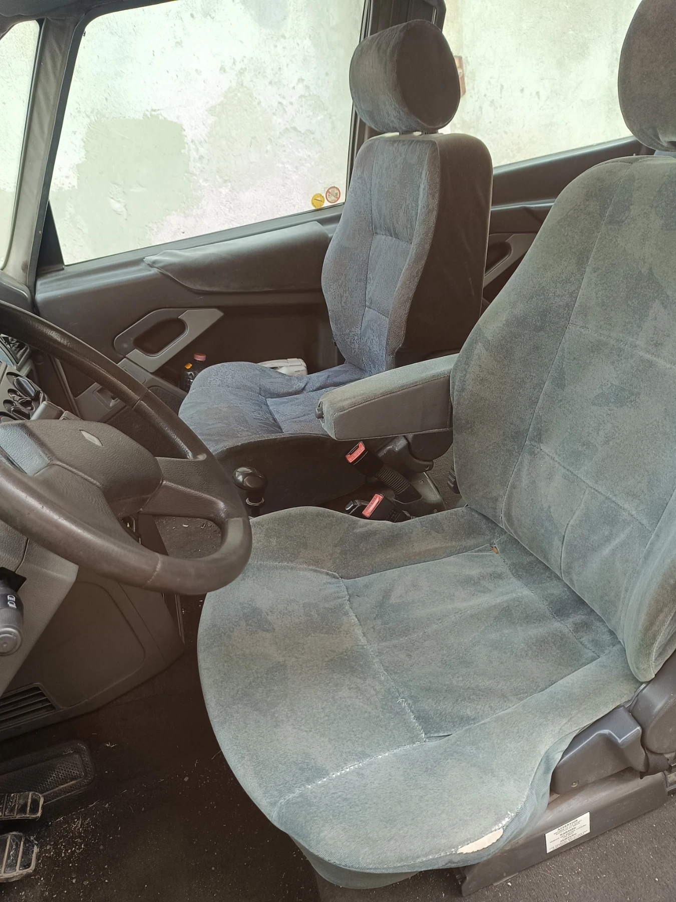 Renault Espace 2.2i 4x4 - изображение 4