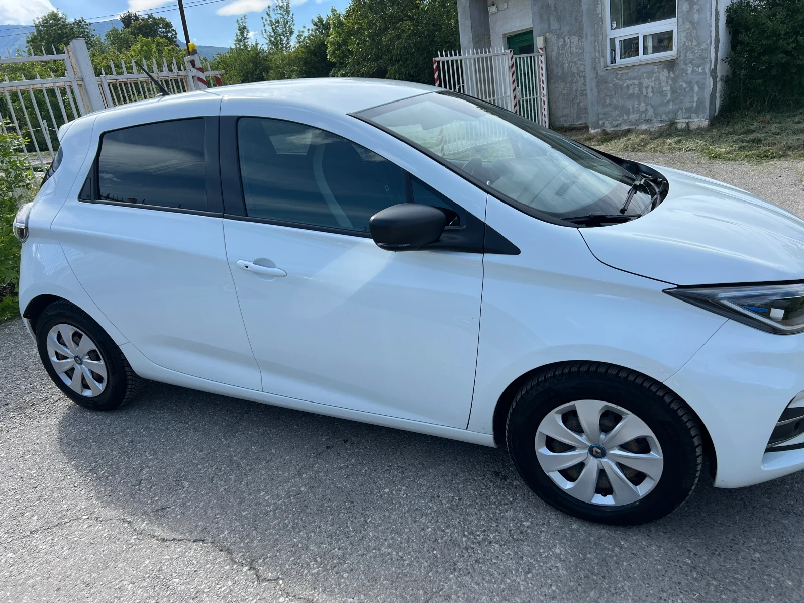 Renault Zoe  - изображение 3