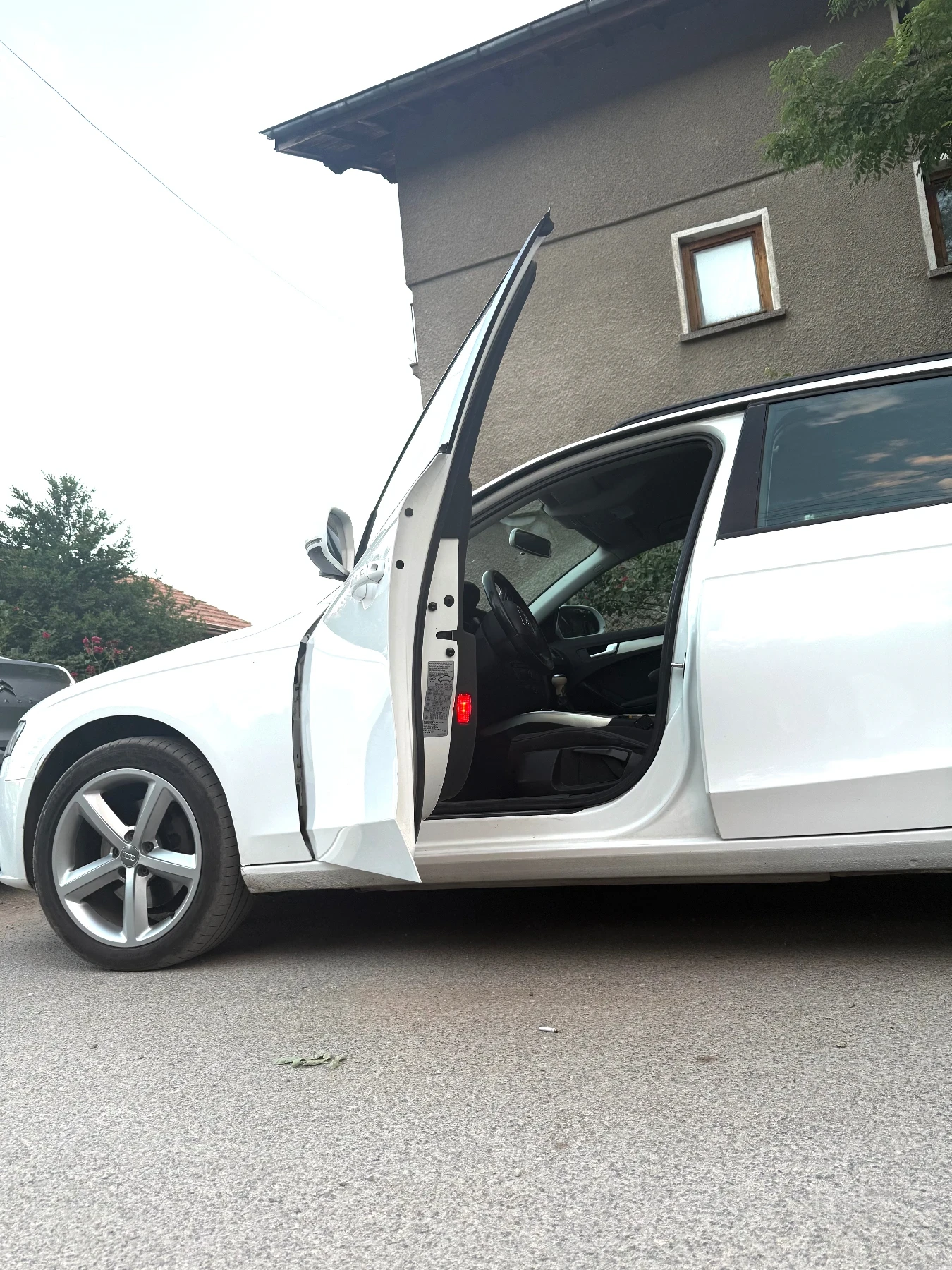 Audi A4  - изображение 7