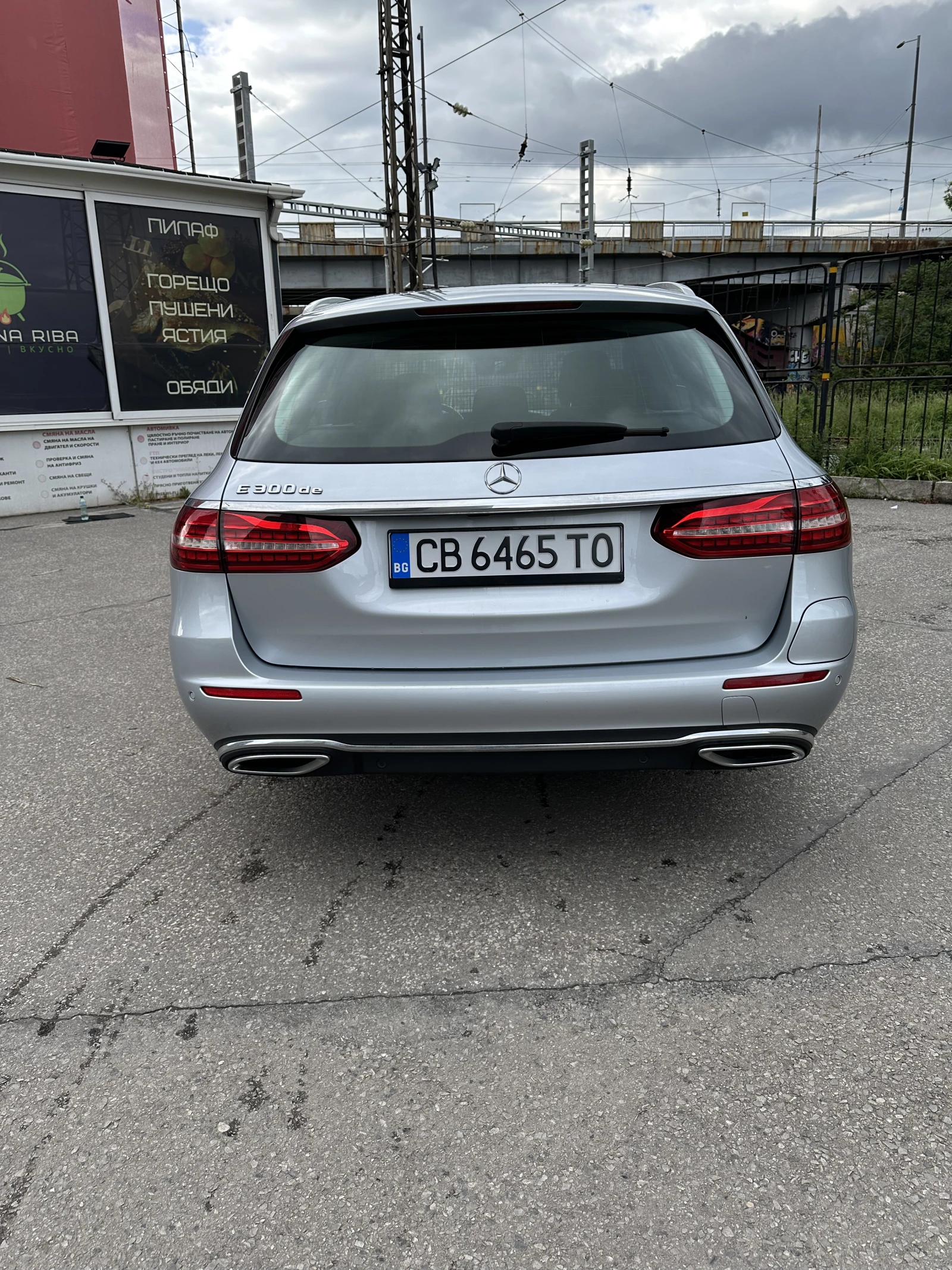 Mercedes-Benz E 300 de PHEV, снимка 7 - Автомобили и джипове - 52120231