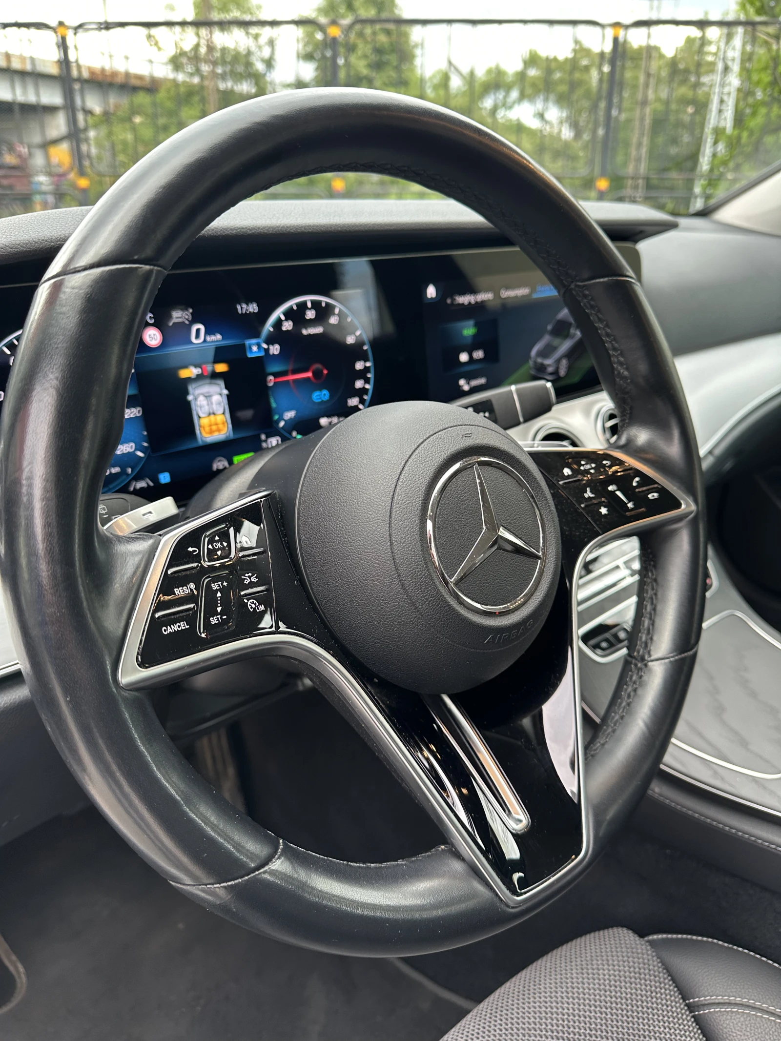 Mercedes-Benz E 300 de PHEV, снимка 14 - Автомобили и джипове - 52120231