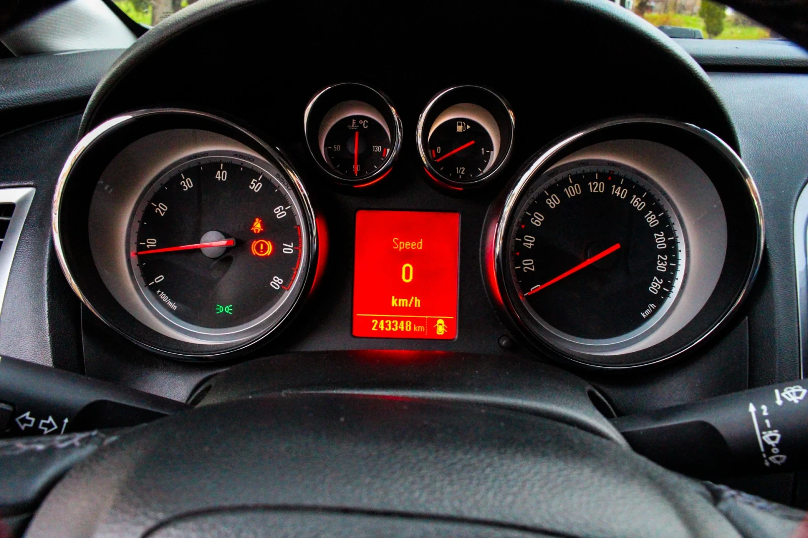 Opel Astra 1.4 T LPG - изображение 7