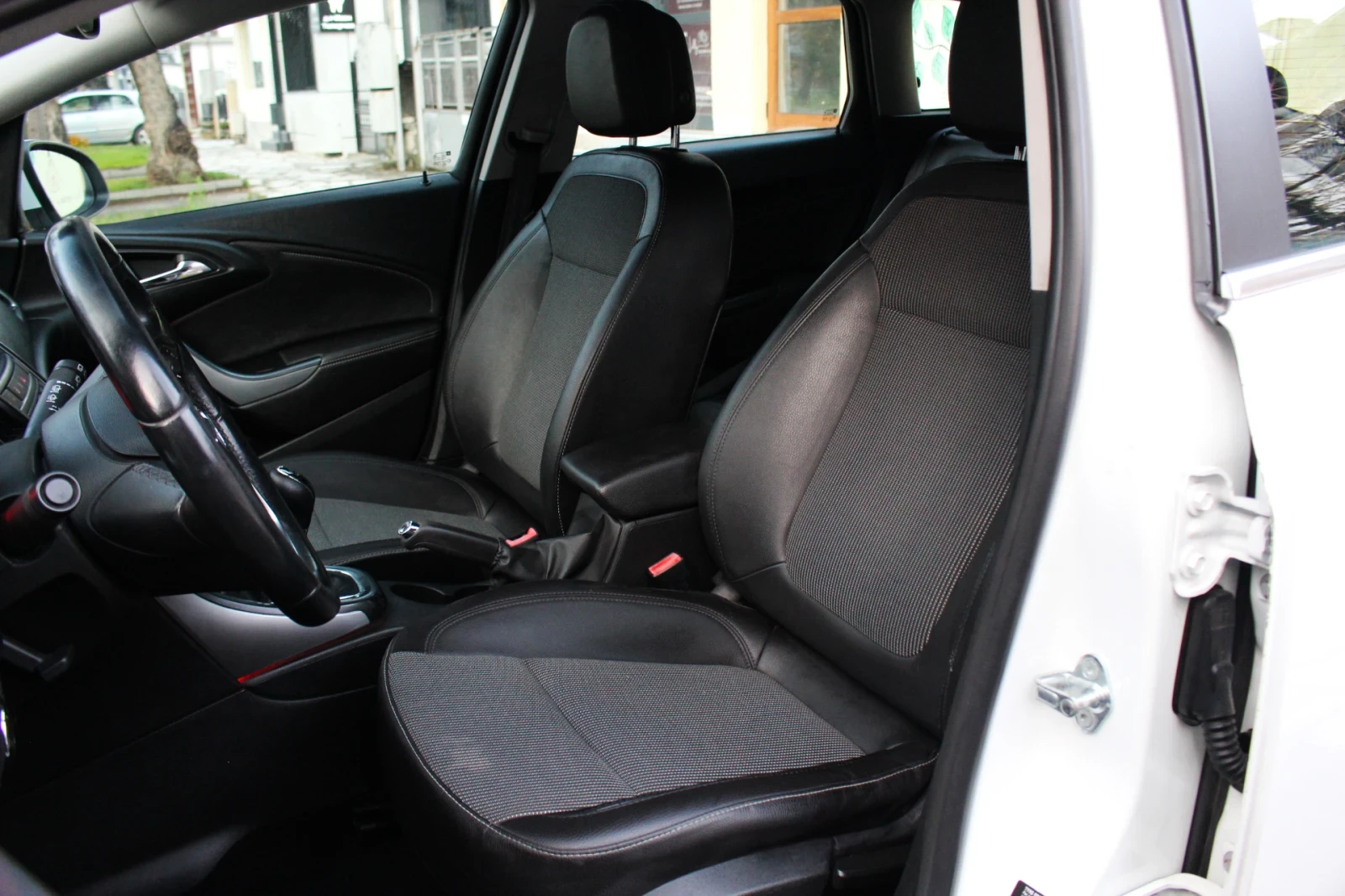 Opel Astra 1.4 ��� | Mobile.bg � ����������� 12