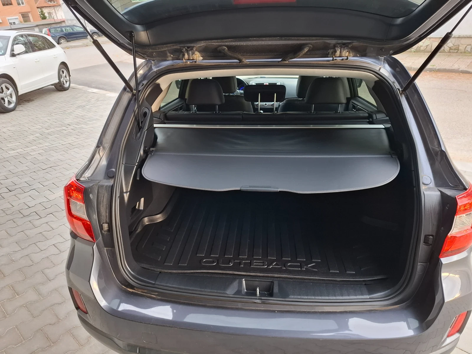 Subaru Outback 3.6 R  | Mobile.bg   15
