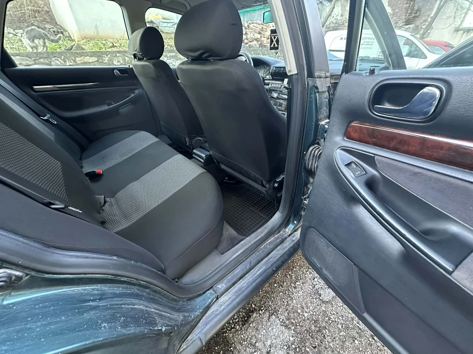 Audi A4 1.8 Бензин Газ - изображение 9