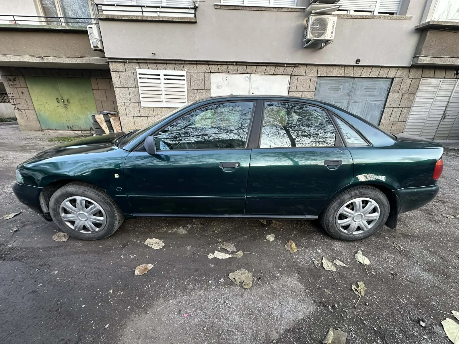 Audi A4 1.8 Бензин Газ - изображение 4