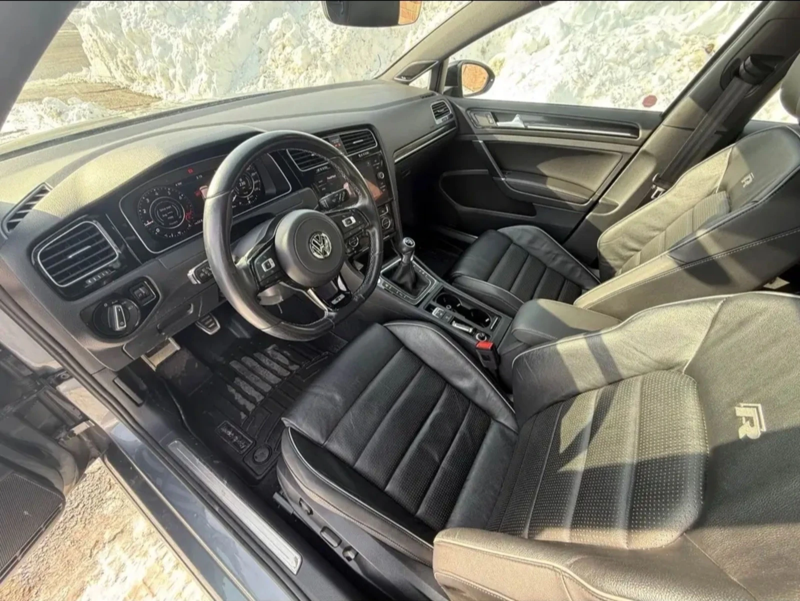 VW Golf R/300hp/2018/Карфакс/MT/Carplay/2 ключа - изображение 10