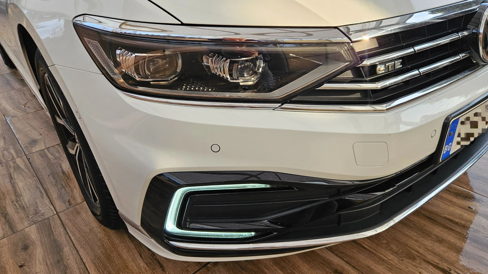 VW Passat GTE, снимка 10 - Автомобили и джипове - 53705275