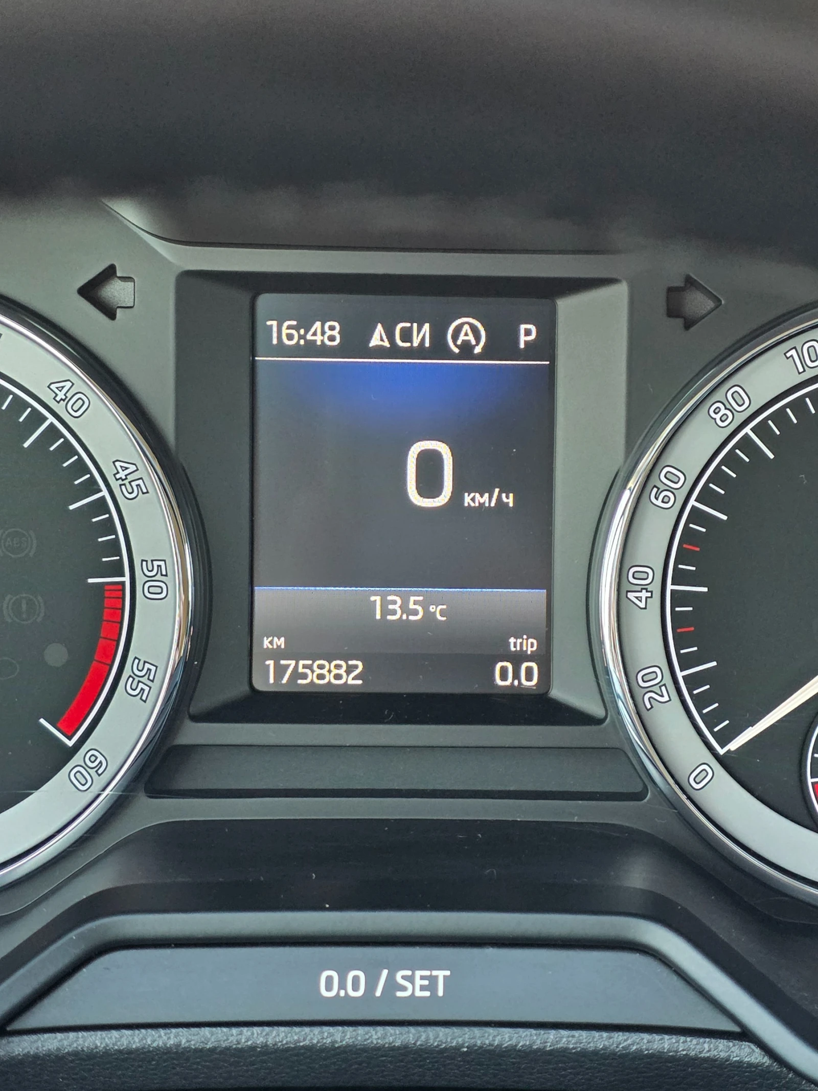 Skoda Octavia, снимка 9 - Автомобили и джипове - 53771455