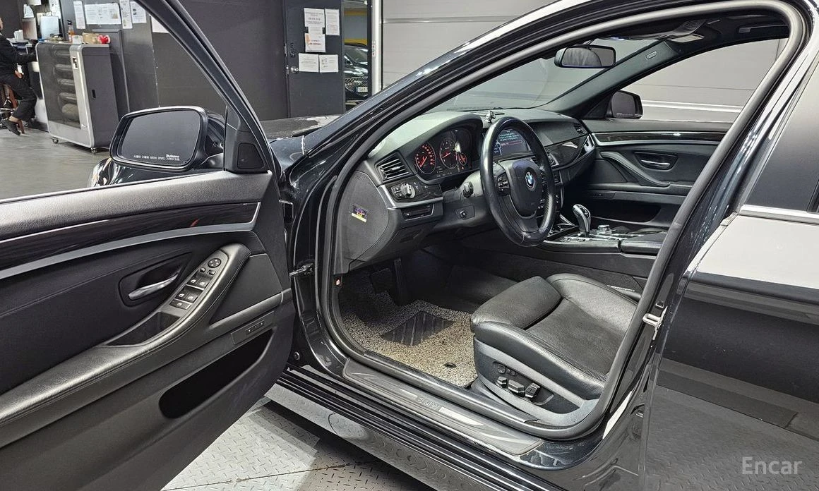 BMW 535, снимка 11 - Автомобили и джипове - 54106596