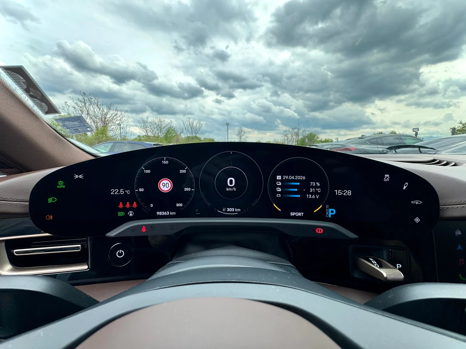 Porsche Taycan 4S* Готов Лизинг* , снимка 14 - Автомобили и джипове - 54383554