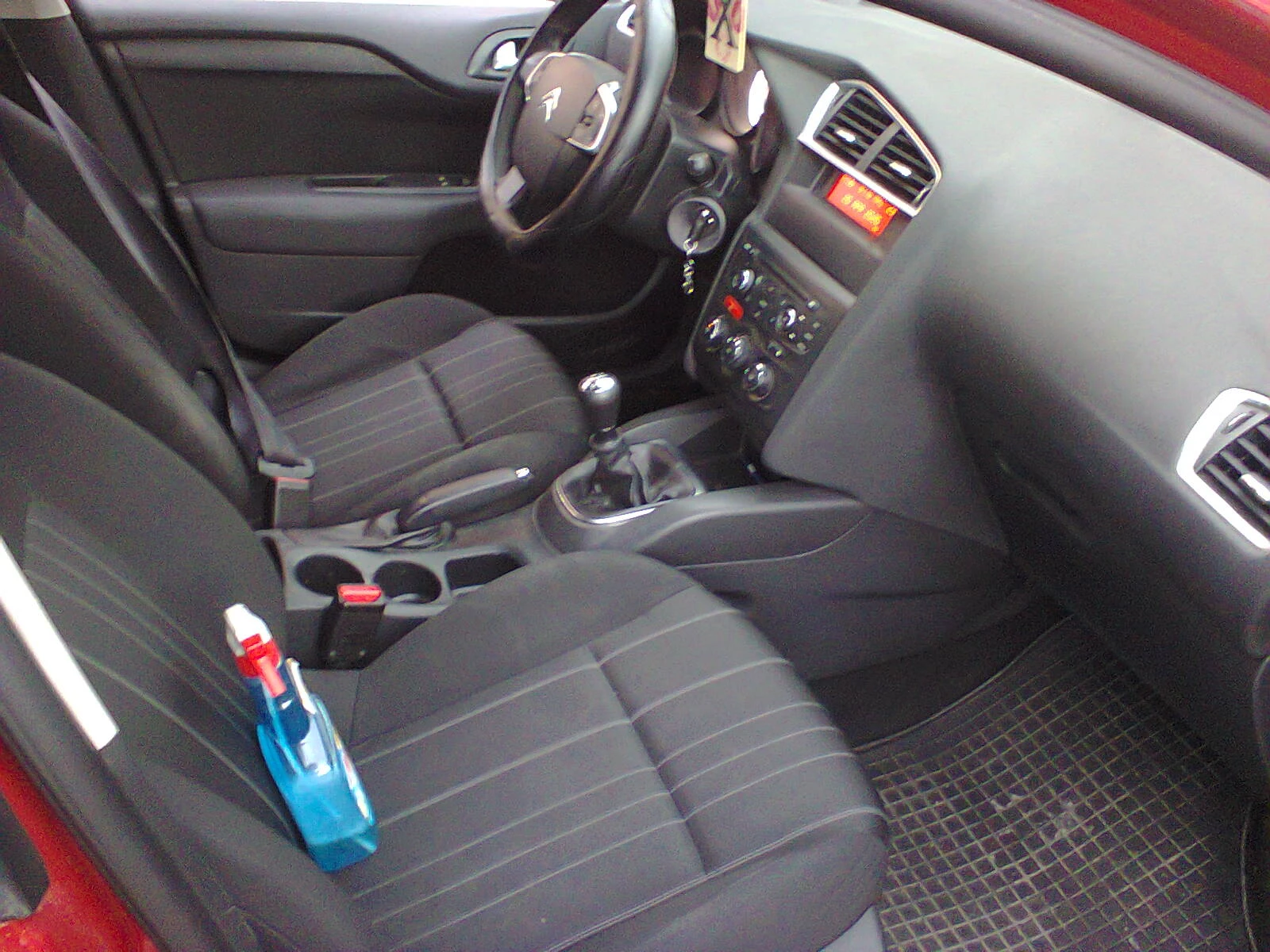 Citroen C4 1.4 i - EURO 5, снимка 17 - Автомобили и джипове - 54634838