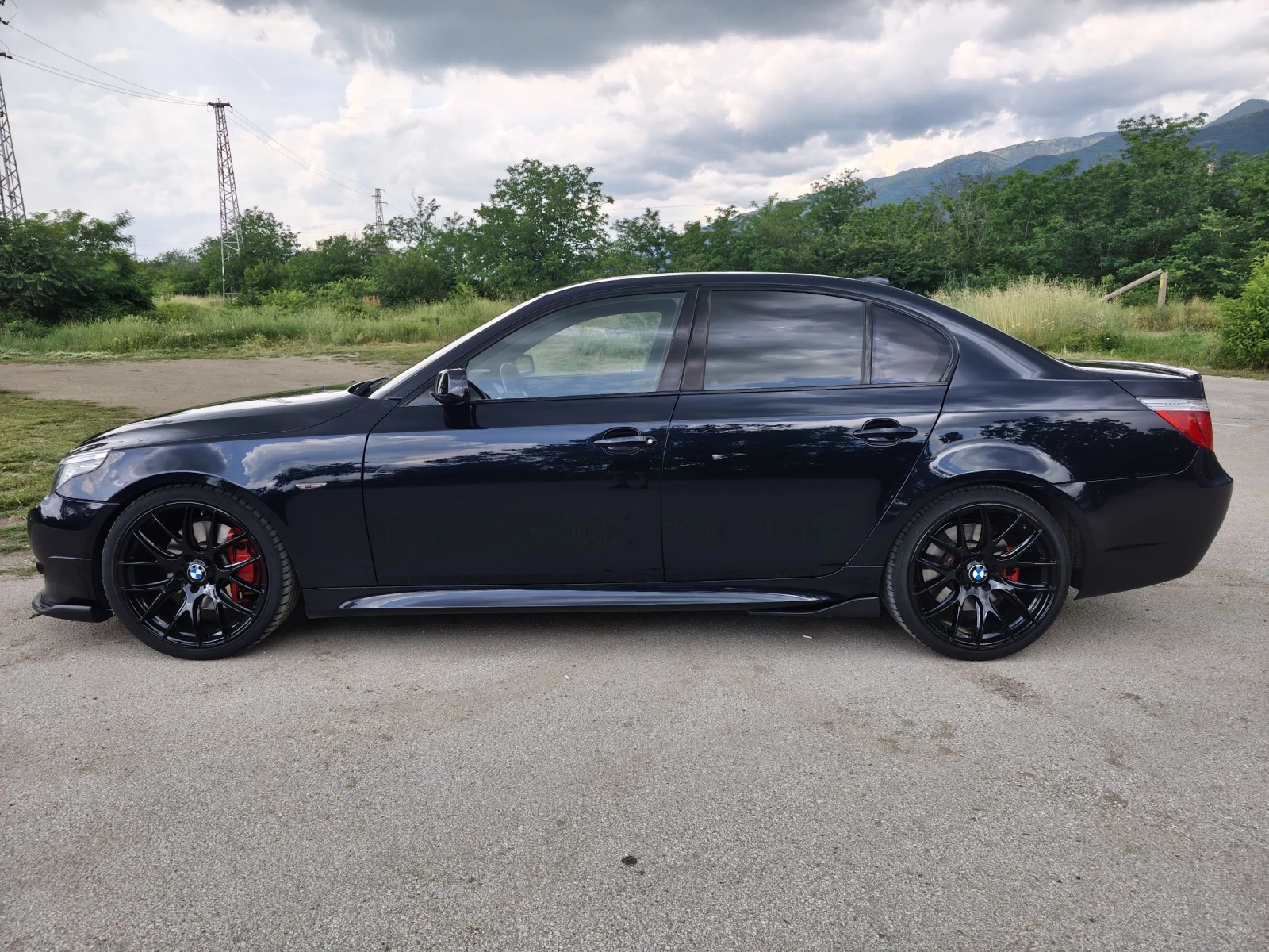 BMW 550