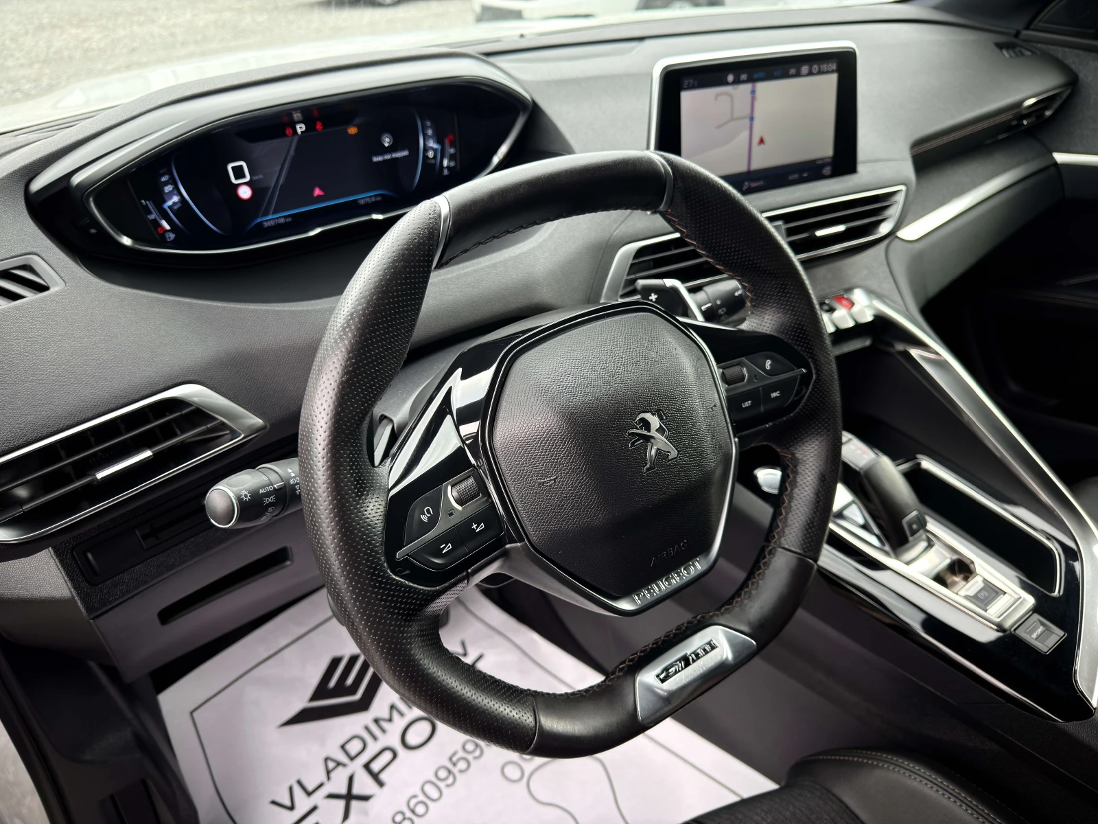 Peugeot 5008 1.5HDI 7места / GTLINE / Bi-TONE/ FULL LED, снимка 13 - Автомобили и джипове - 55012121