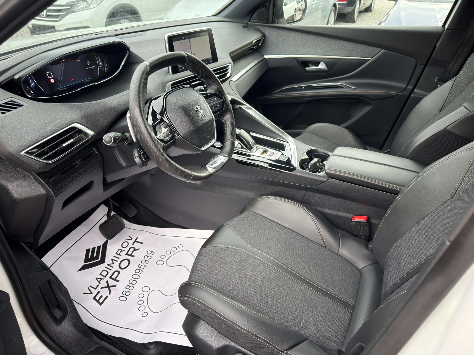 Peugeot 5008 1.5HDI 7места / GTLINE / Bi-TONE/ FULL LED, снимка 6 - Автомобили и джипове - 55012121