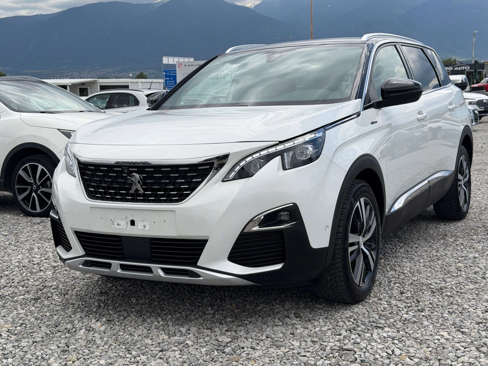 Peugeot 5008 1.5HDI 7места / GTLINE / Bi-TONE/ FULL LED, снимка 5 - Автомобили и джипове - 55012121