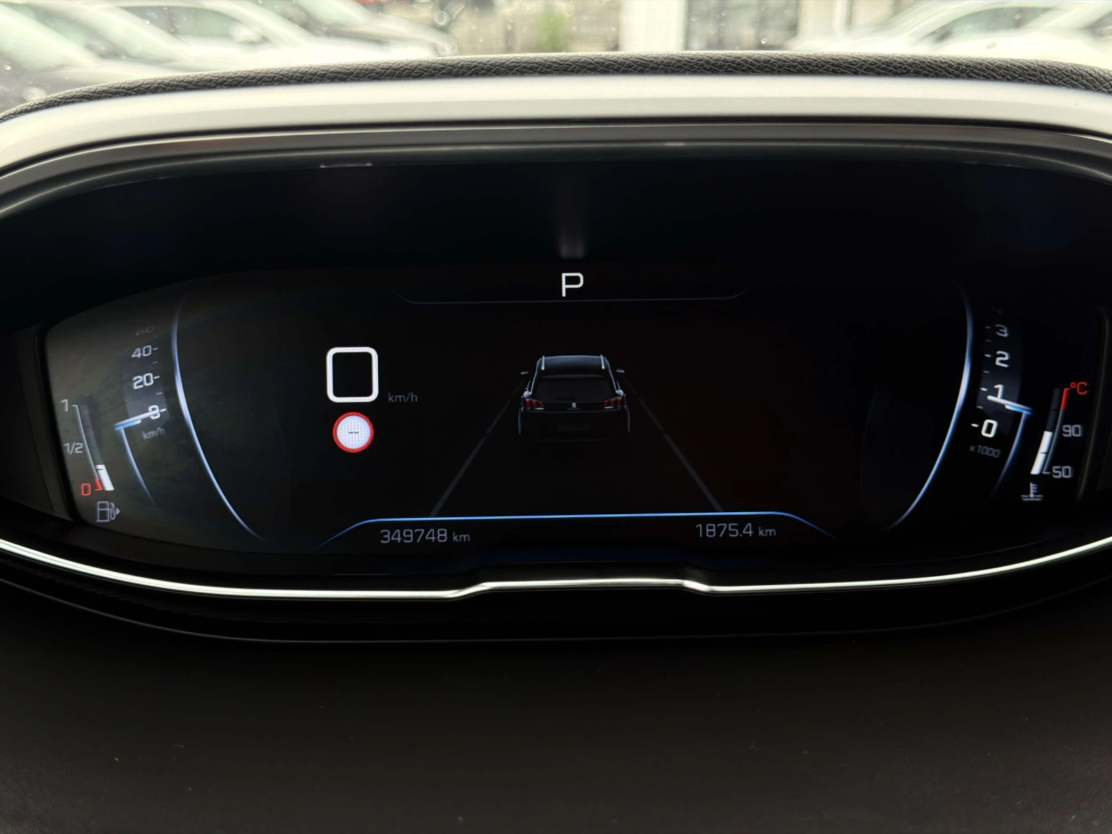 Peugeot 5008 1.5HDI 7места / GTLINE / Bi-TONE/ FULL LED, снимка 16 - Автомобили и джипове - 55012121