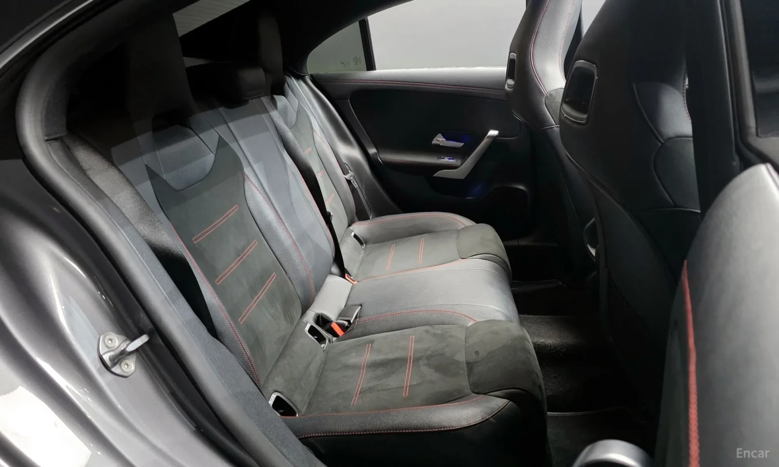 Mercedes-Benz CLA 250 4MATIC, снимка 12 - Автомобили и джипове - 55048969