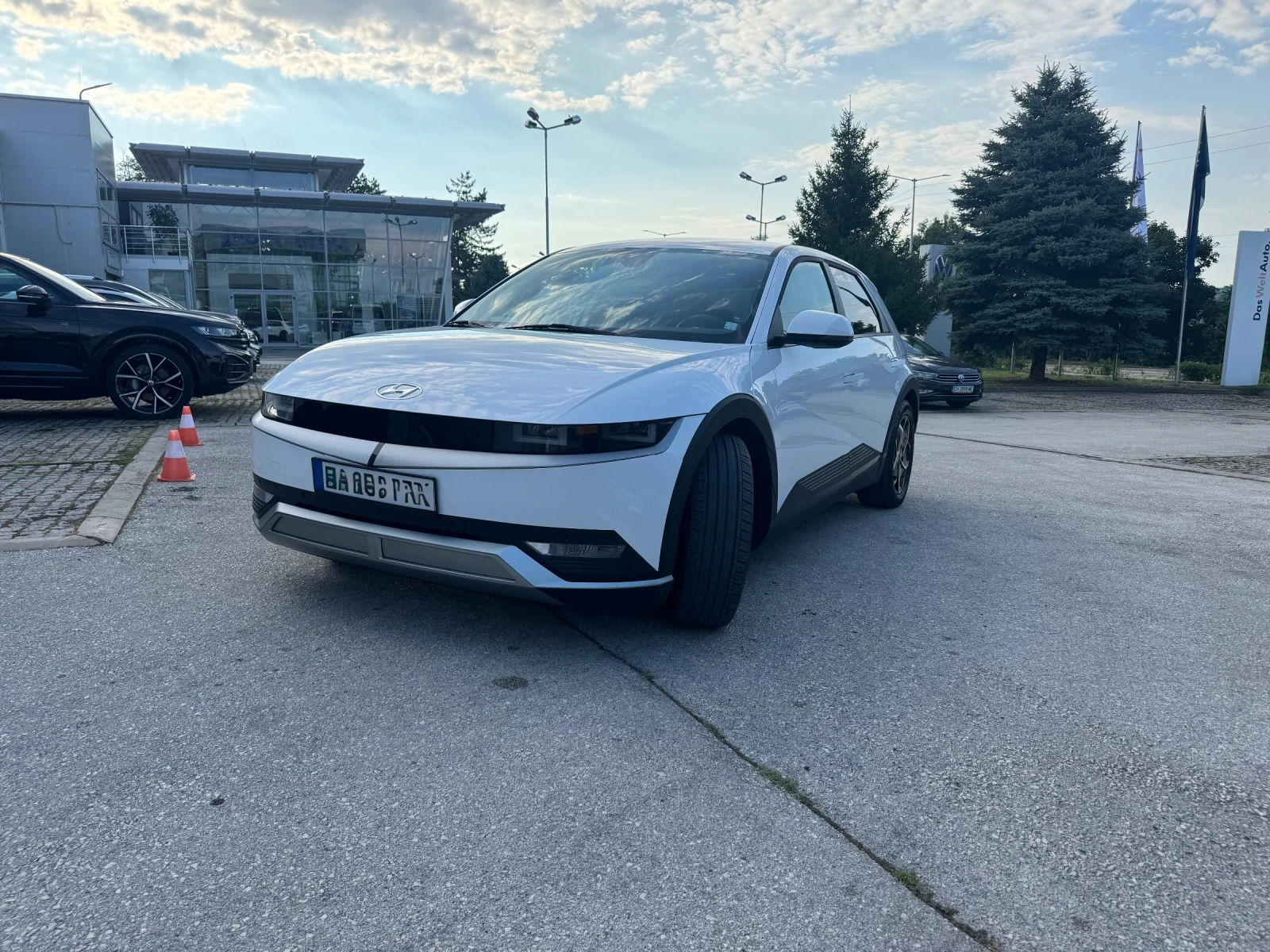 Hyundai Ioniq 5 4x4 LONG RANGE Всичко доказуемо с документи, снимка 8 - Автомобили и джипове - 55147379