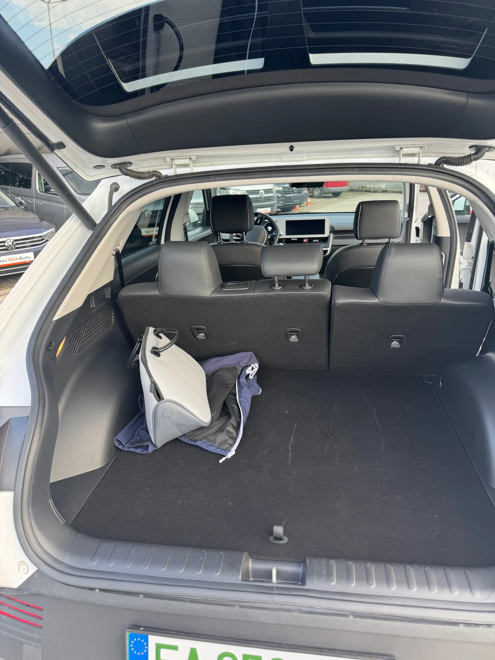 Hyundai Ioniq 5 4x4 LONG RANGE Всичко доказуемо с документи, снимка 13 - Автомобили и джипове - 55147379