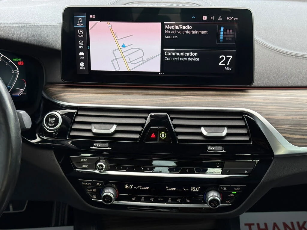 BMW 540 xDrive / Bowers & Wilkins/ , снимка 13 - Автомобили и джипове - 55188894