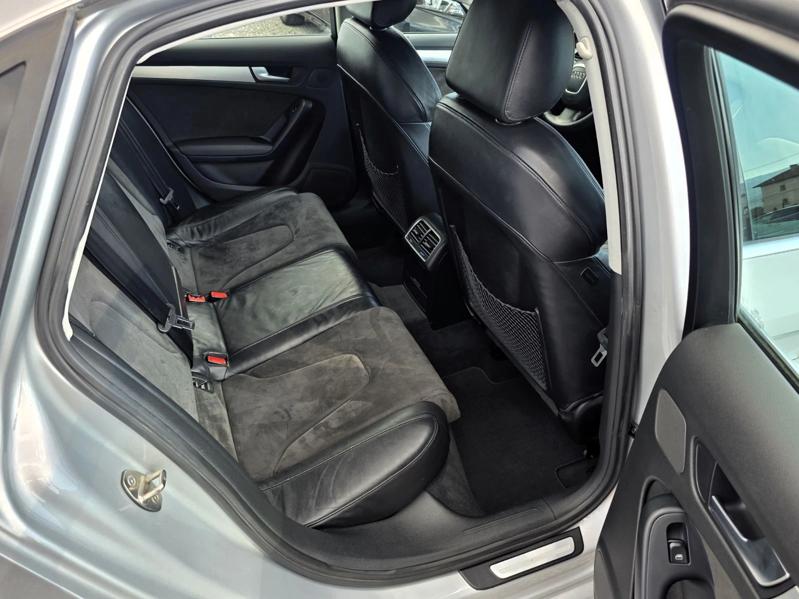 Audi A4 2.7V6TDI/190/Automatic, снимка 13 - Автомобили и джипове - 55449177