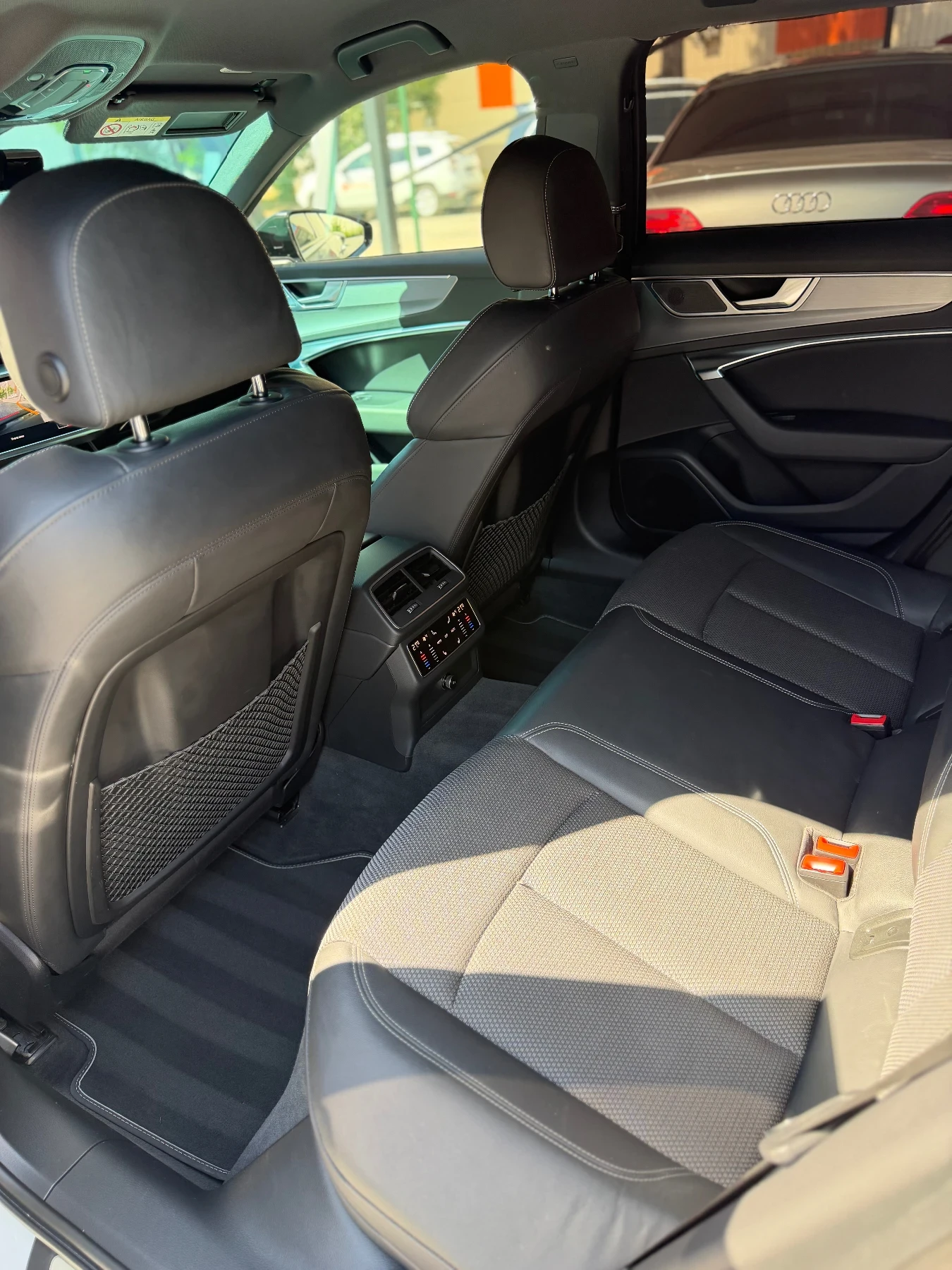 Audi A6 * 50TDI* 3xS-line* Quattro* Ambient* 360* , снимка 13 - Автомобили и джипове - 55558148