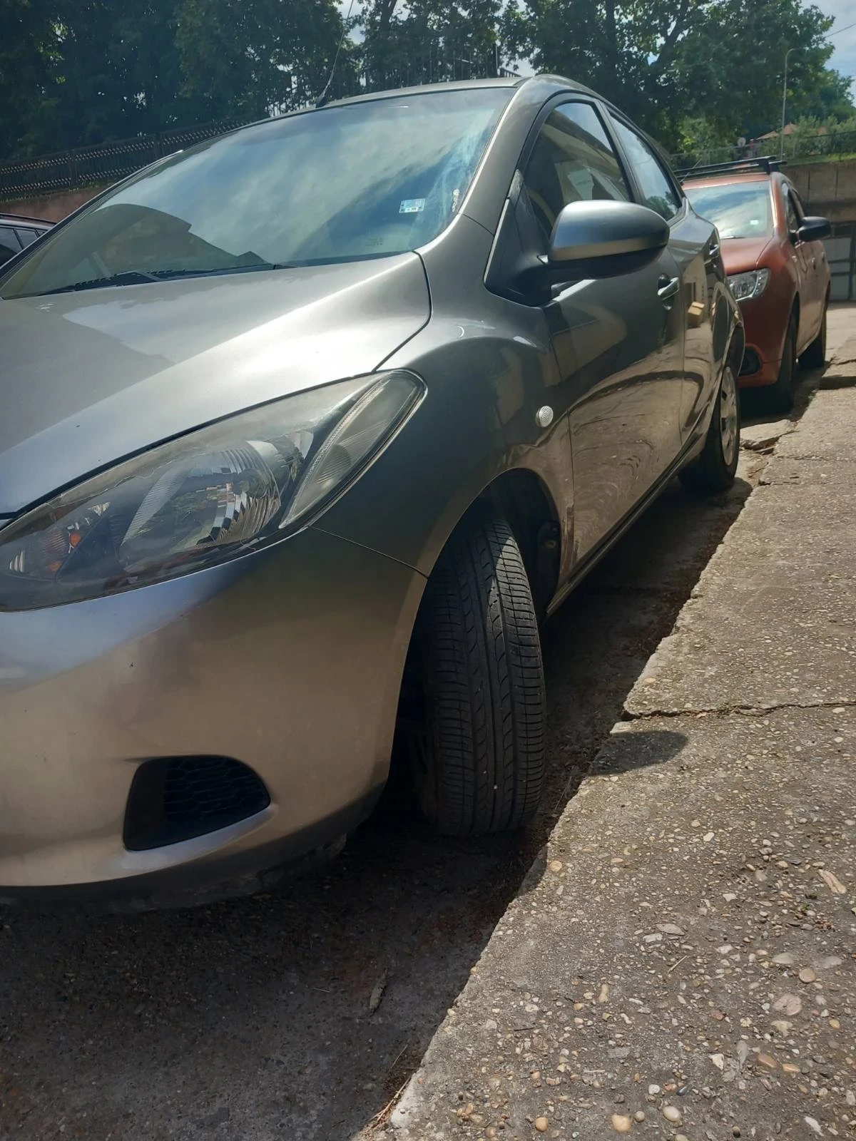 Mazda 2, снимка 3 - Автомобили и джипове - 55650964