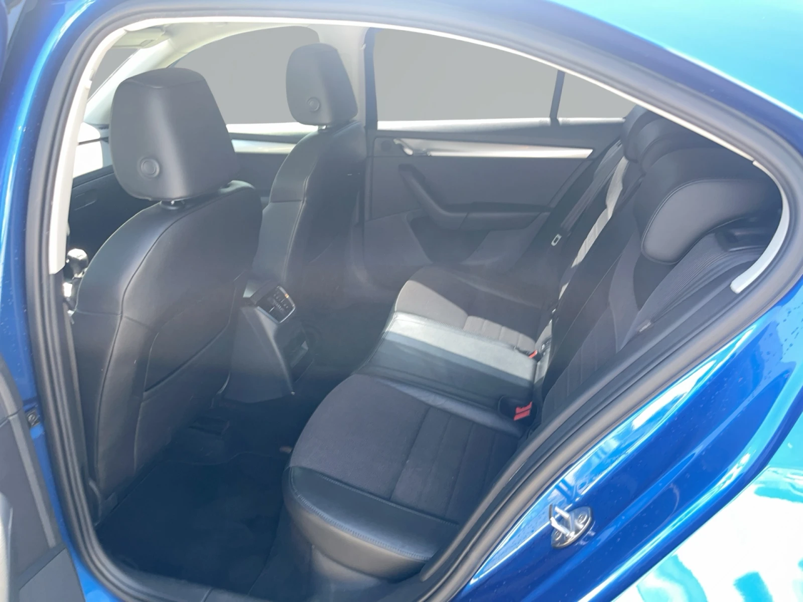 Skoda Octavia 2, 0 TDI 6� | Mobile.bg � ����������� 12