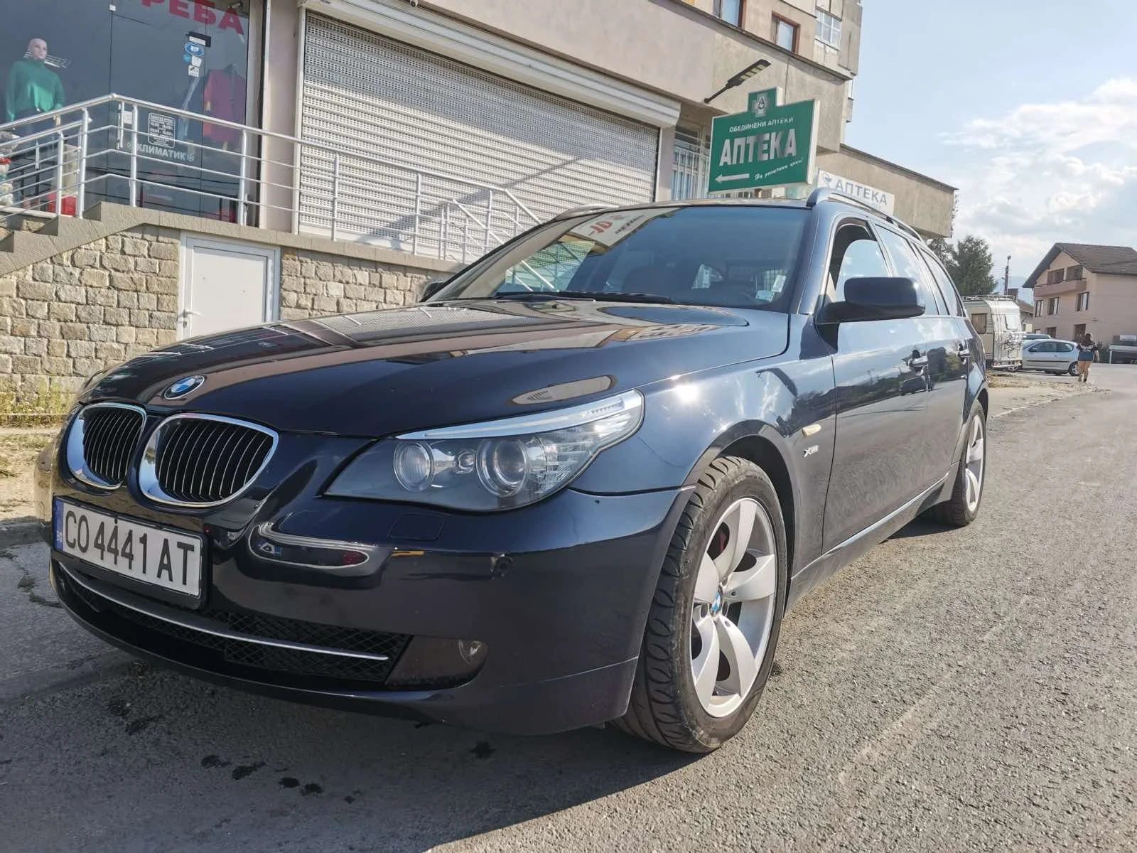 BMW 525, снимка 2 - Автомобили и джипове - 56012008