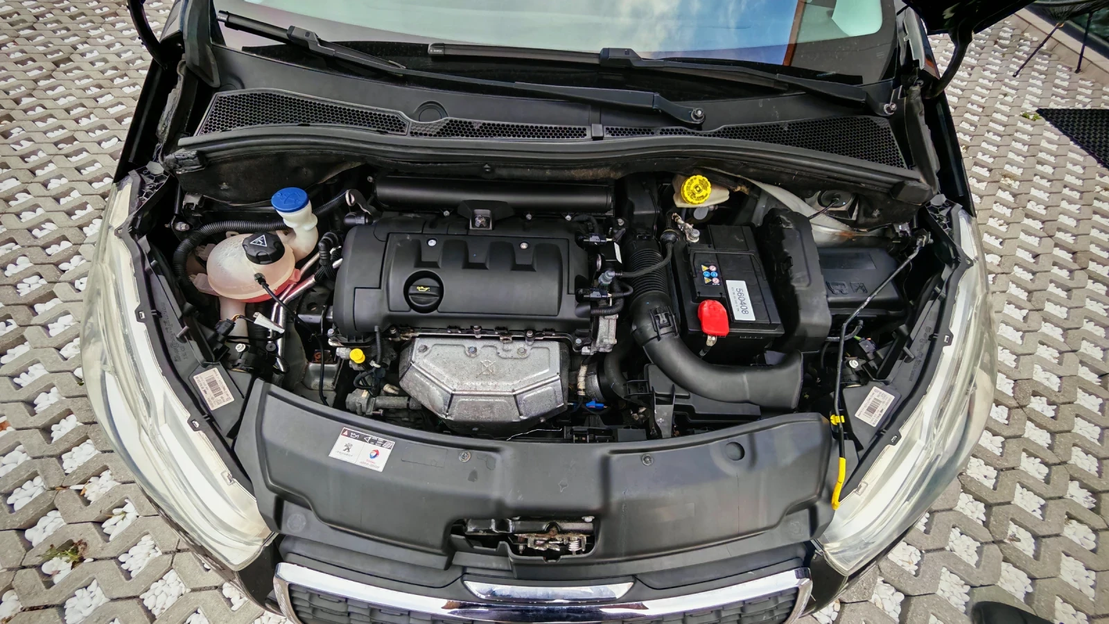 Peugeot 208 1.4i Navi, LED | Mobile.bg � ����������� 14