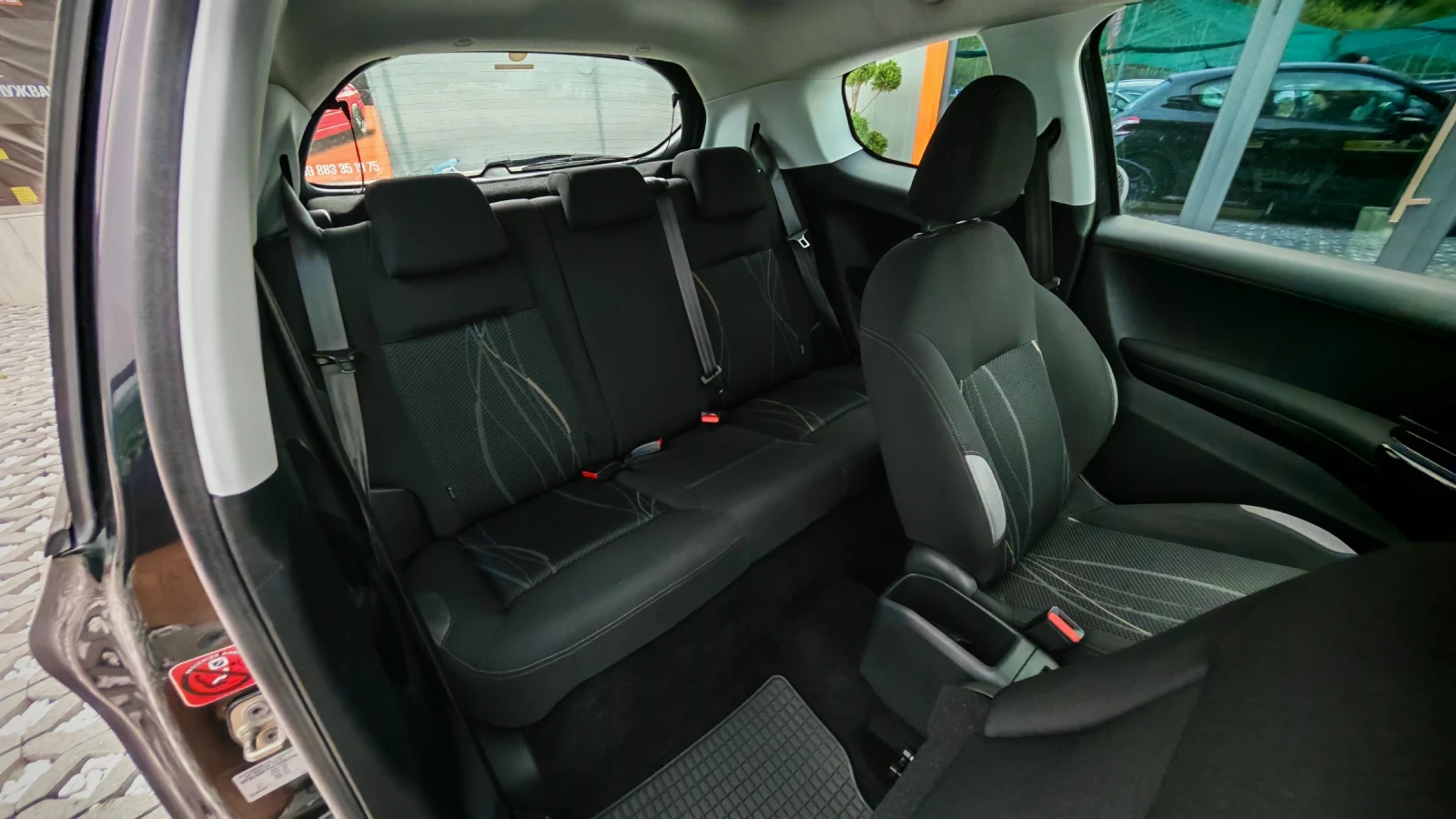 Peugeot 208 1.4i Navi, LED | Mobile.bg � ����������� 9