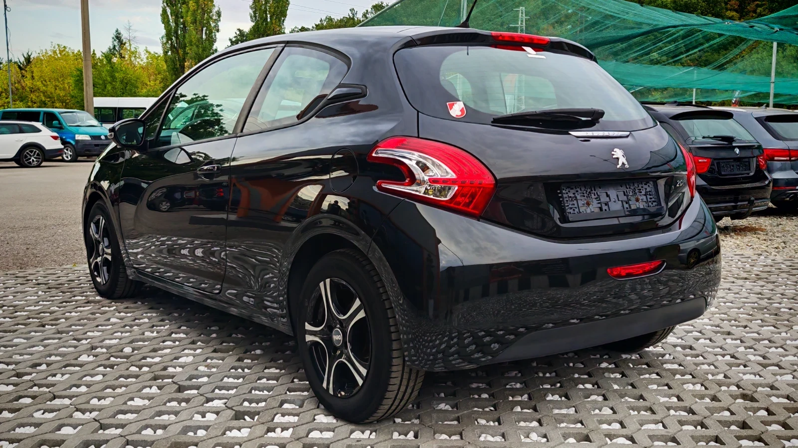 Peugeot 208 1.4i Navi, LED | Mobile.bg � ����������� 3