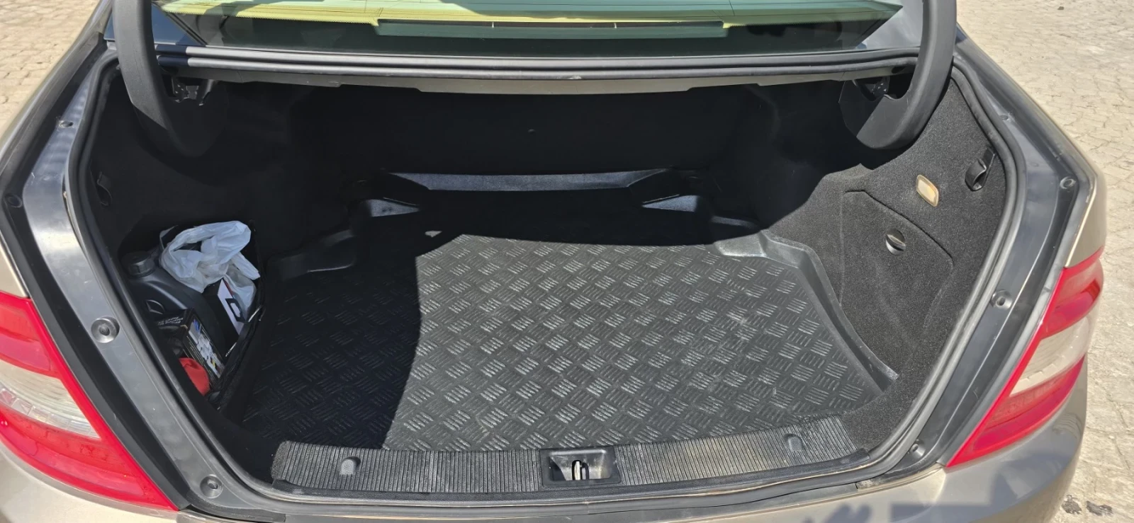 Mercedes-Benz C 220, снимка 7 - Автомобили и джипове - 56128227