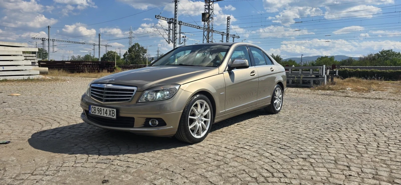 Mercedes-Benz C 220