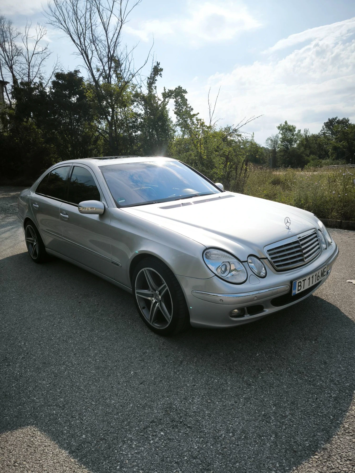Mercedes-Benz E 320, снимка 3 - Автомобили и джипове - 56553740