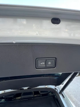 Audi Q4 50 E-tron S-LINE Quattro, снимка 8