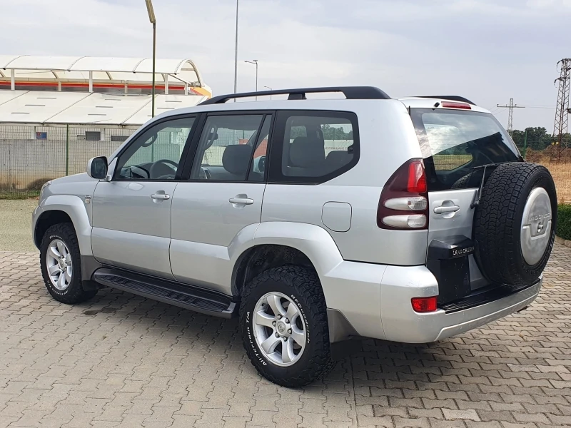 Toyota Land cruiser 3.0D4D 163к.с., снимка 10 - Автомобили и джипове - 37810741