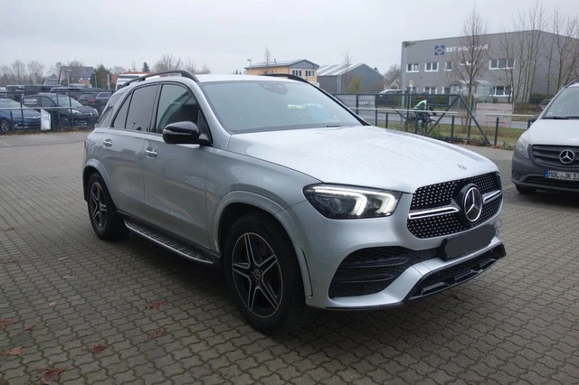 Mercedes-Benz GLE 400 d AMG 6+ 1 МЕСТА EXCLUSIVE 3xTV ЛИЗИНГ, снимка 1 - Автомобили и джипове - 48366903