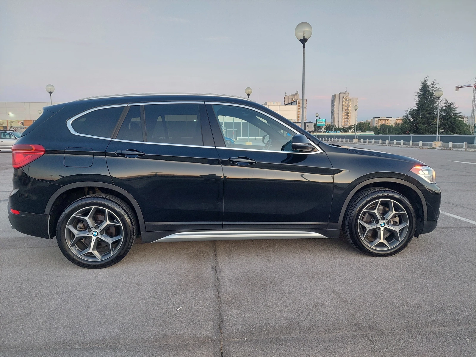 BMW X1 sDrive 2.8i - изображение 5