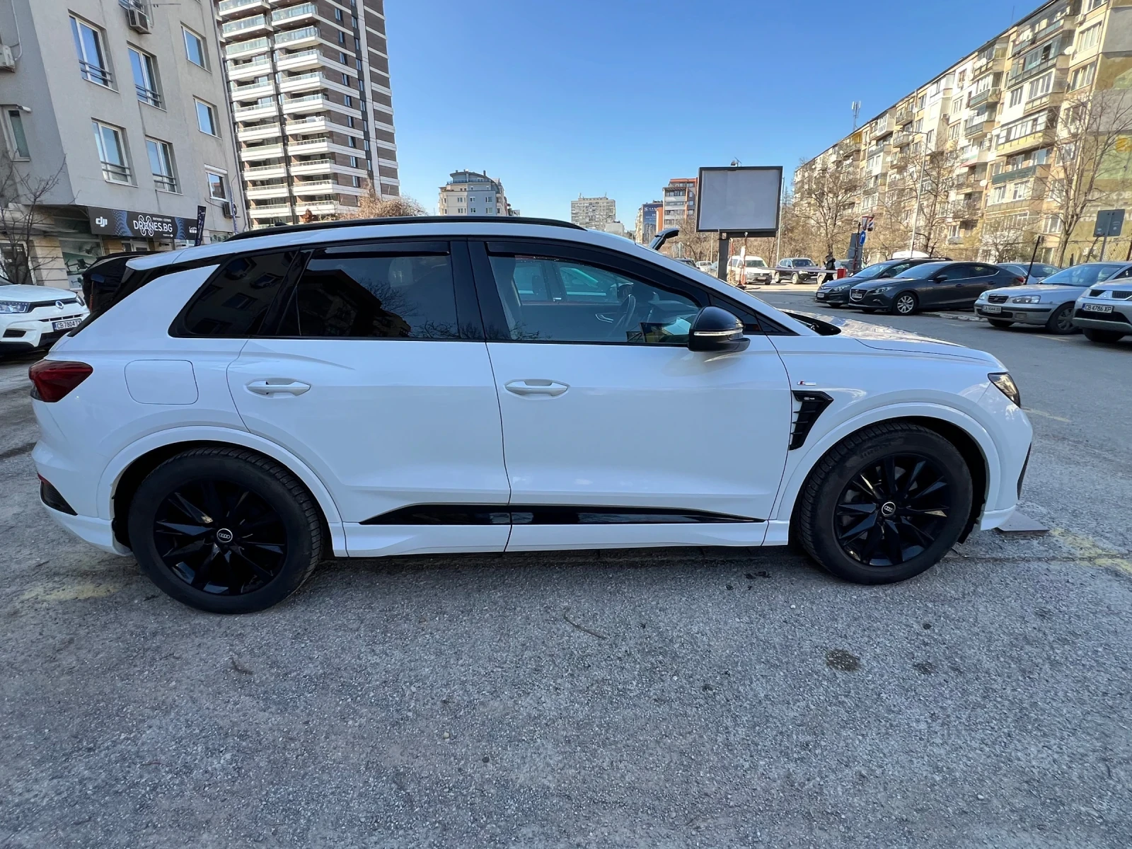 Audi Q4 50 E-tron S-LINE Quattro, снимка 4 - Автомобили и джипове - 53849477