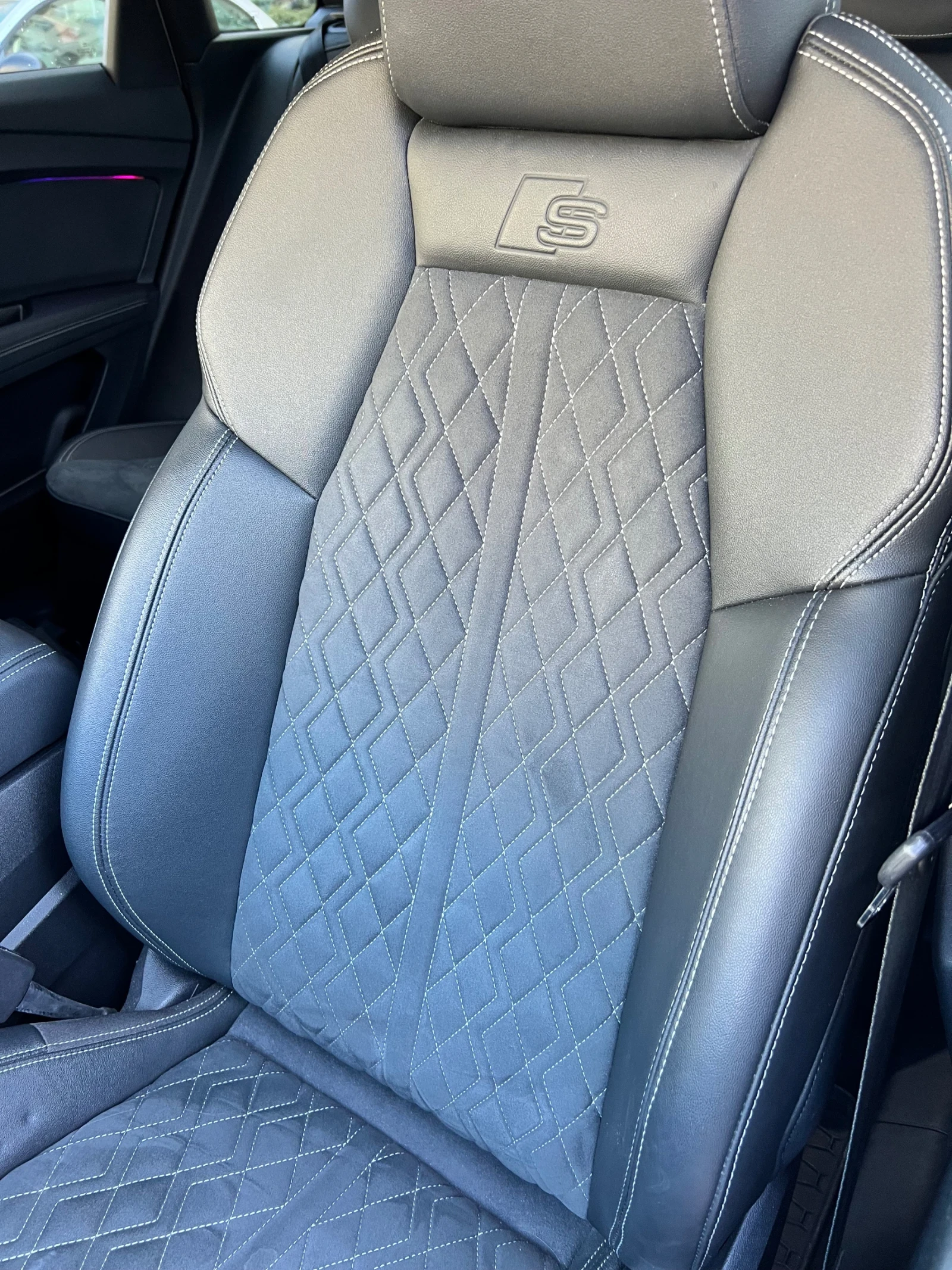 Audi Q4 50 E-tron S-LINE Quattro, снимка 10 - Автомобили и джипове - 53849477