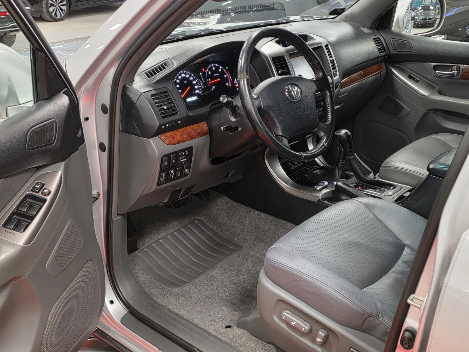 Toyota Land cruiser 120 | 3.0 D-4D 166 | D5 | TOP, снимка 8 - Автомобили и джипове - 53918930