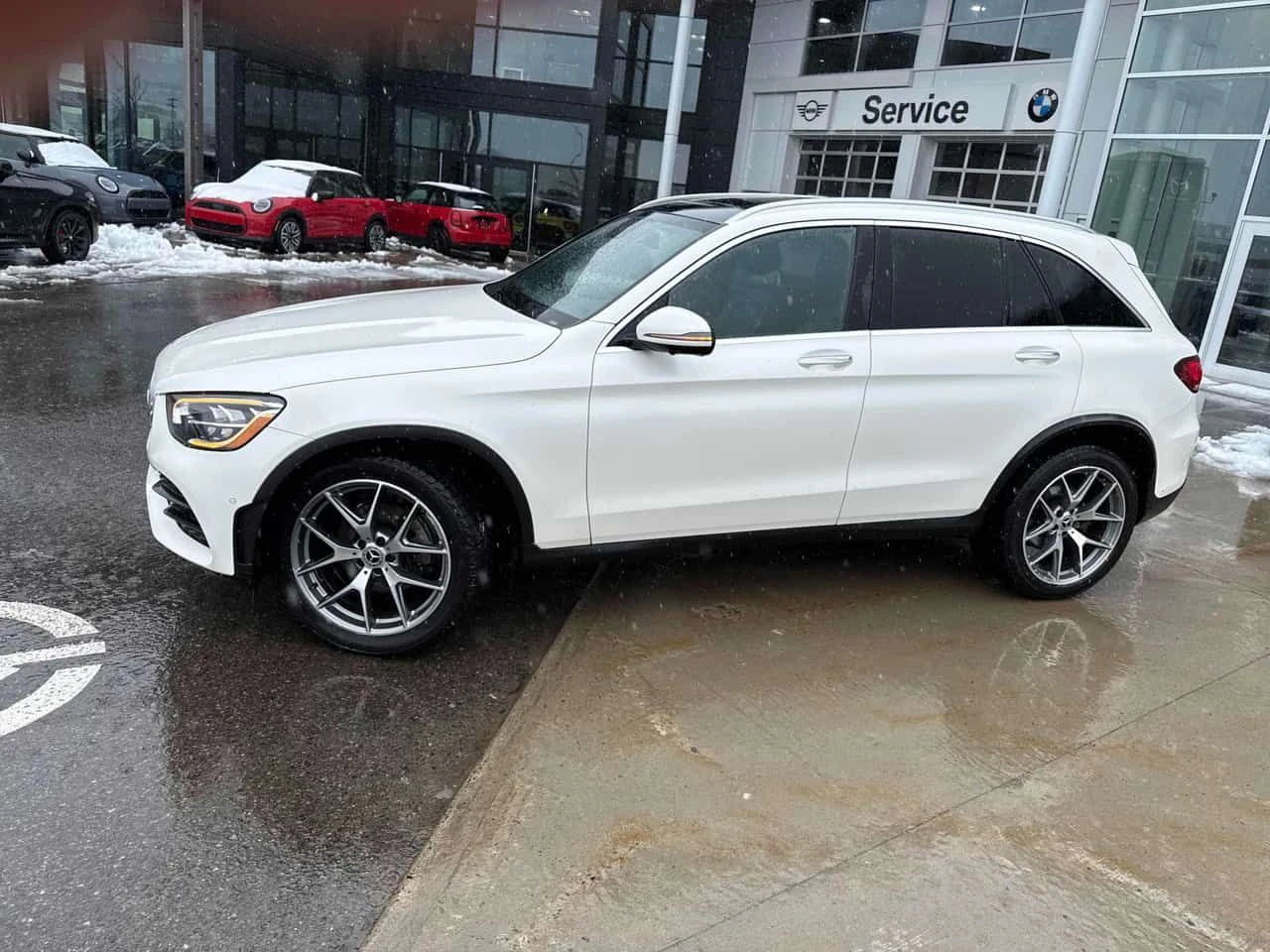 Mercedes-Benz GLC 300  CARFAX, снимка 2 - Автомобили и джипове - 54091364