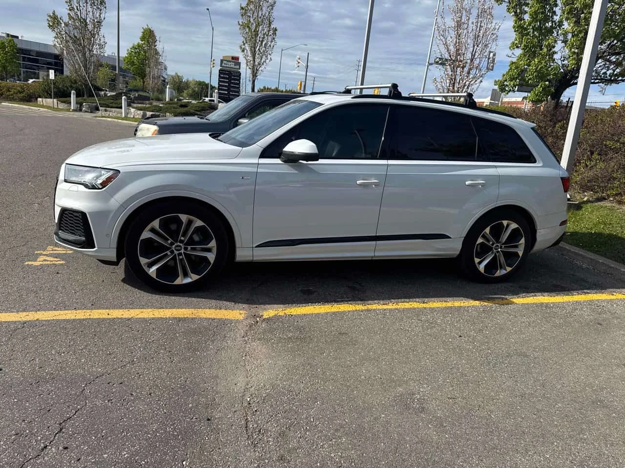Audi Q7 * Technik * CARFAX * HEAD UP * ОБДУХВАНЕ * ПАНО, снимка 2 - Автомобили и джипове - 54647744