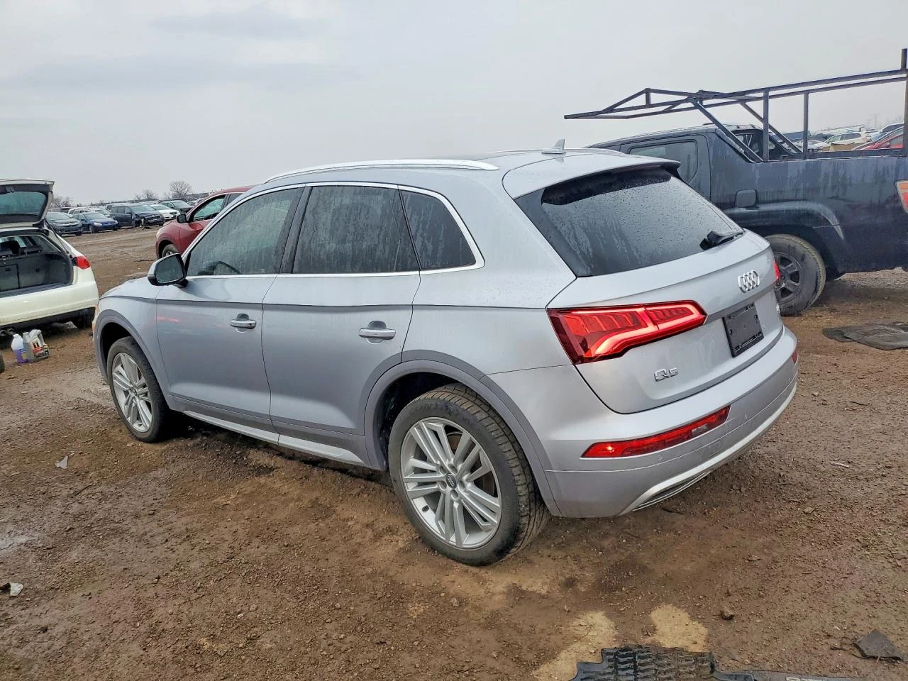 Audi Q5 2.0l Prestige, снимка 2 - Автомобили и джипове - 54726057