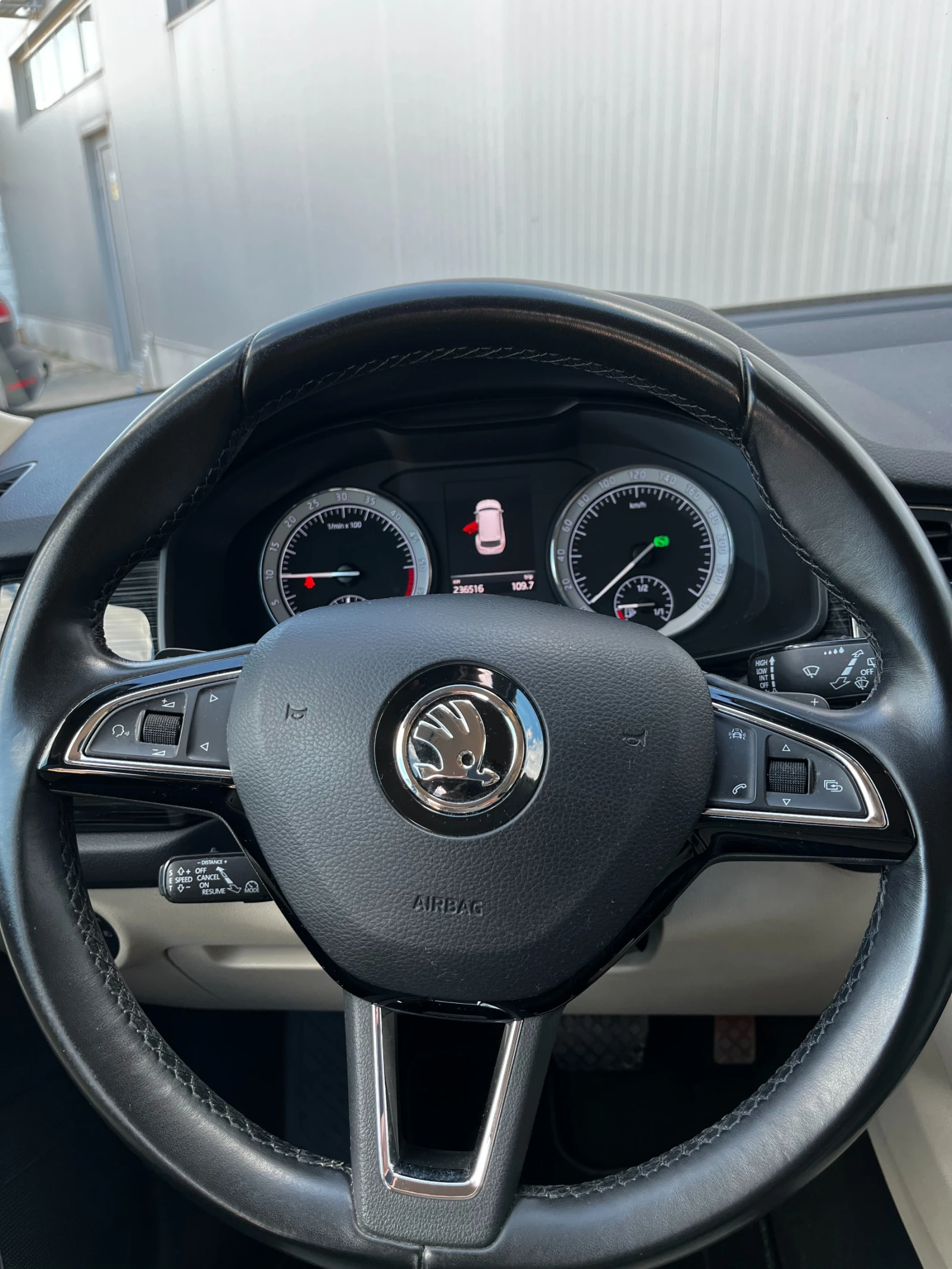 Skoda Kodiaq 2.0 TDI DSG-�����.������ ��.TUV-�������� 8��.���� | Mobile.bg � ����������� 11