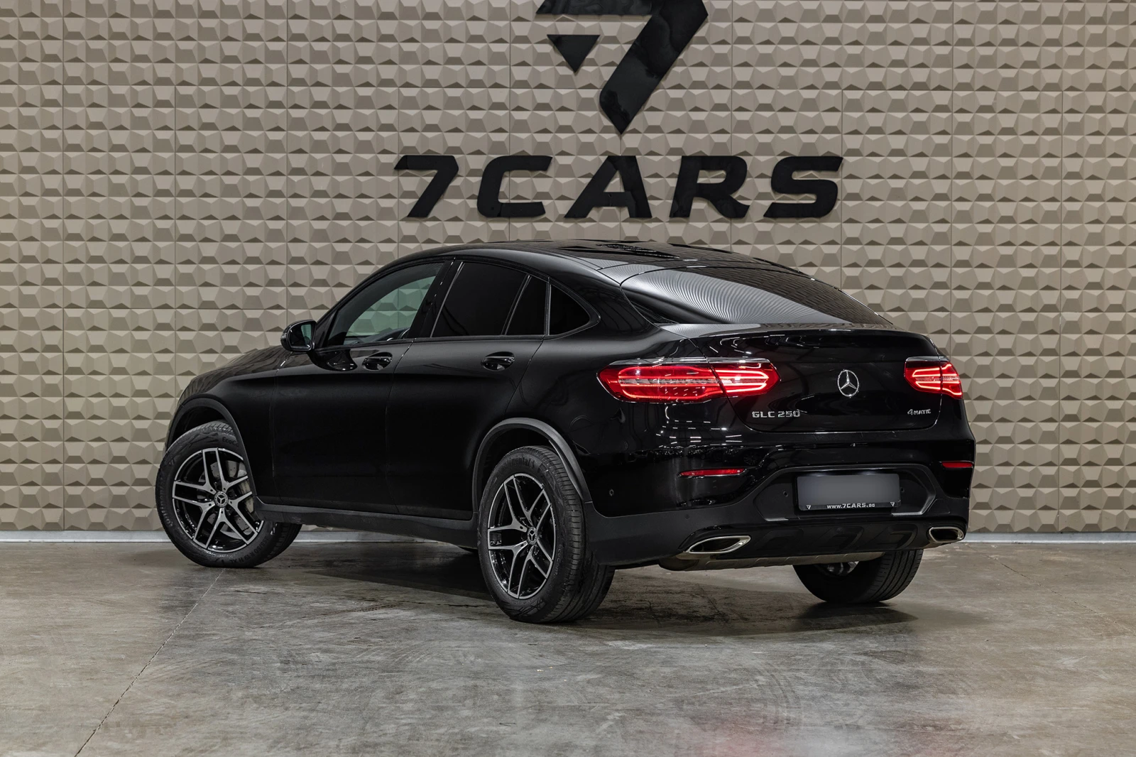 Mercedes-Benz GLC 250 COUPE| AMG LINE| LED High Perf | Гаранция, снимка 5 - Автомобили и джипове - 55643580